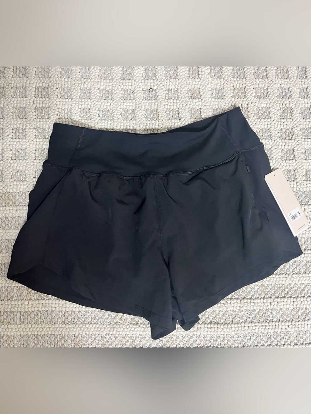 Yogalicious lounge shorts in black size small